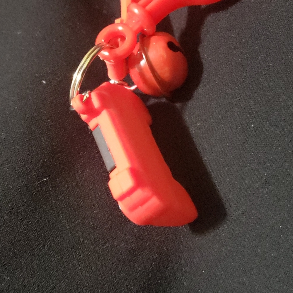 Controller Keychain - Picture 3 of 3